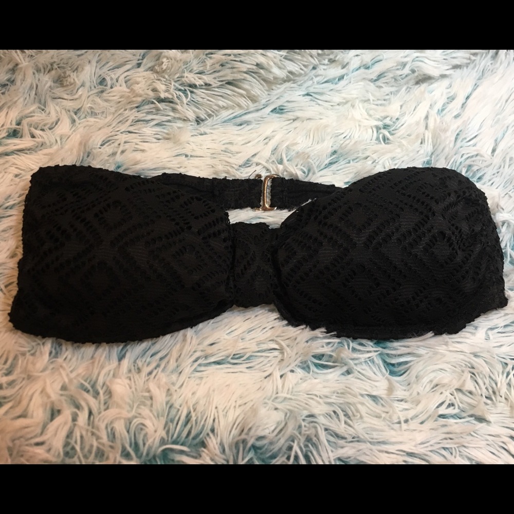 Women’s Sz M Catalina bathing suit top bikini top